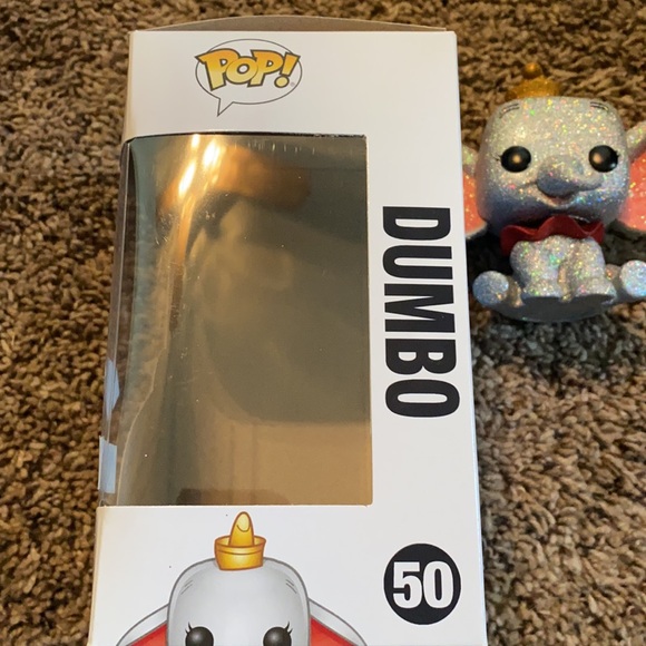 Pop Figure Dumbo Diamond Collection # 50 Hot Topic - Picture 3 of 6